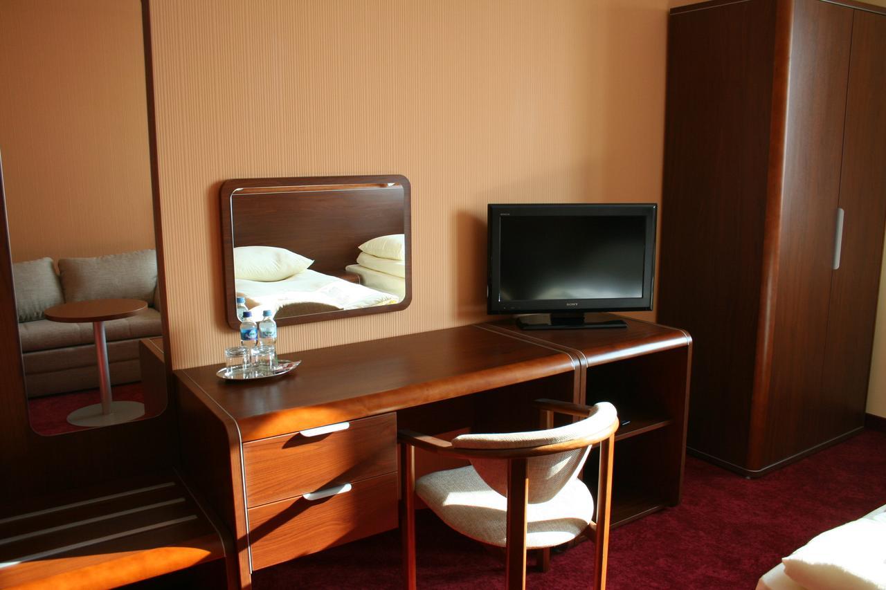 Borek Wielkopolski Impresjaモーテル 部屋 写真
